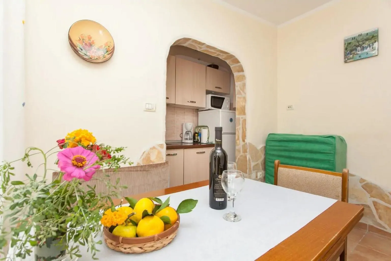 Apartments With Wifi Pula - 17014